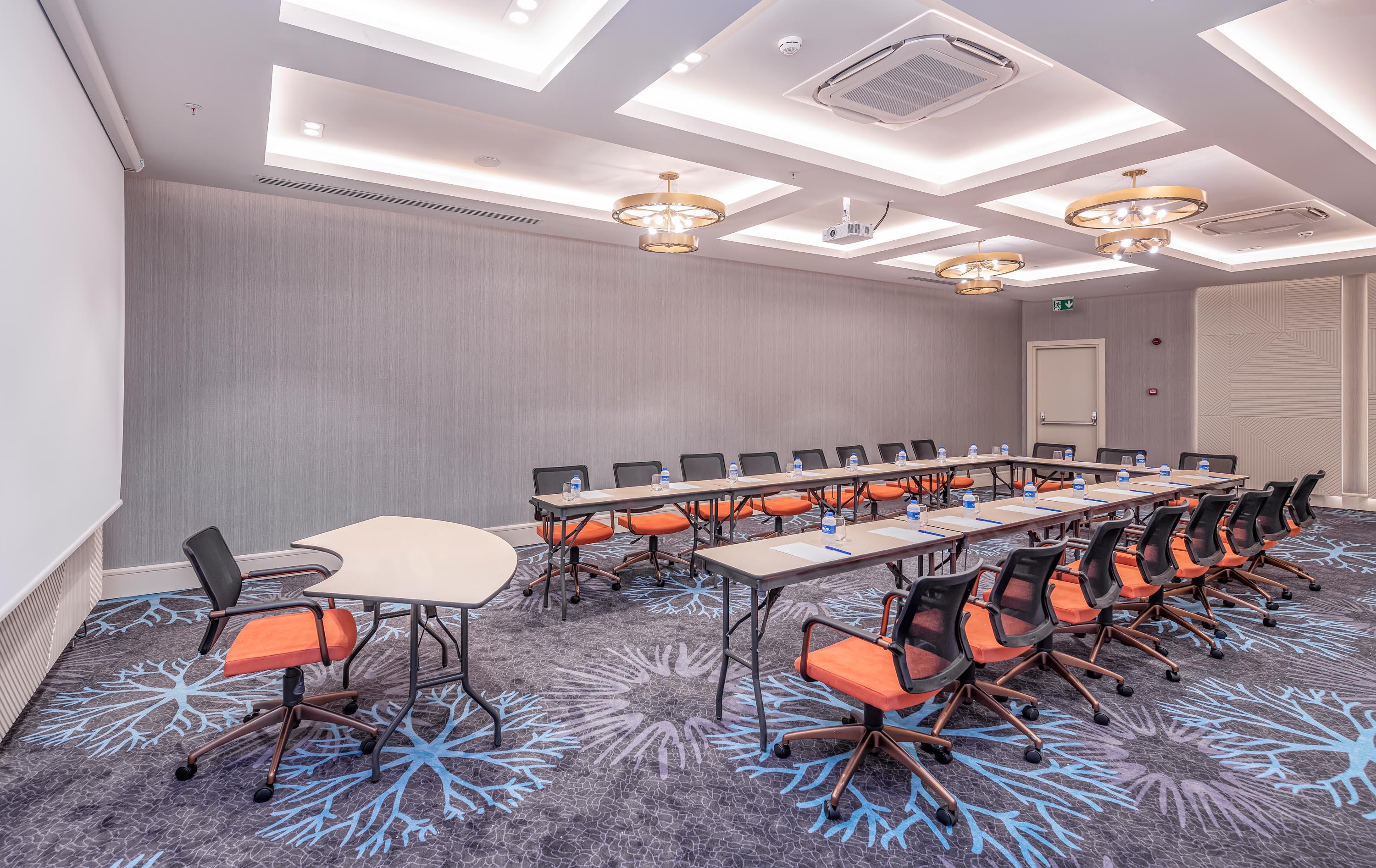 Calyptus Kirman Premium Hotel 5*
